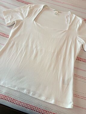H&M Classic White Square-Neck Women's Top